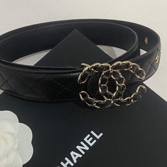 Authentic Chanel Belt - Interlocking Gold Chain C’s - Picture 1 of 6